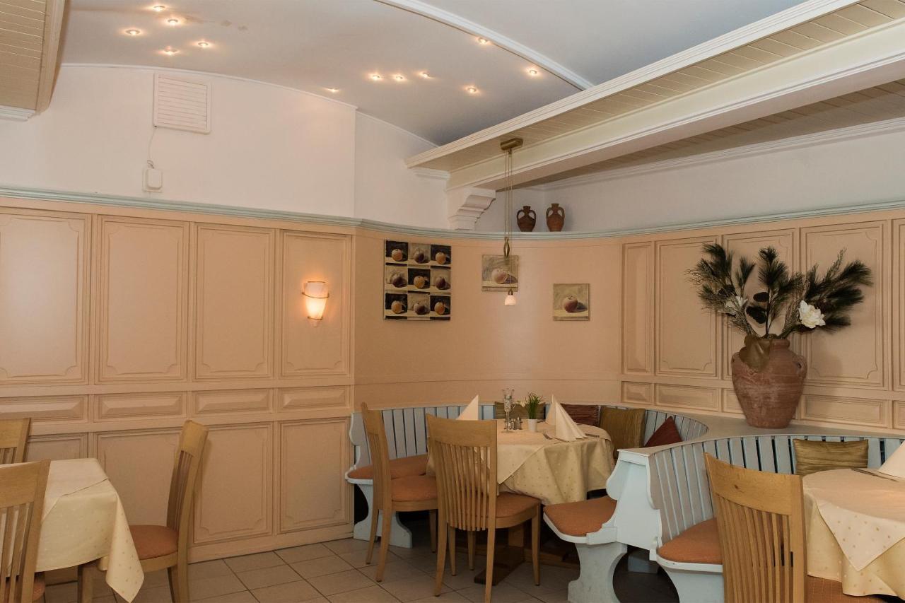 Hotel Restaurant Zum Schiffchen Maintal Exterior foto